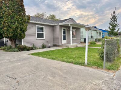 2207 W Spruce Street , Moses Lake, WA 98837 - Photo 6