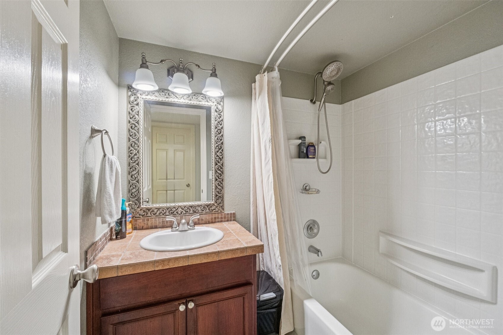 11419 Se 258th St #F302, Kent, WA 98030