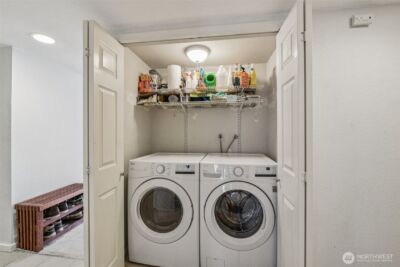 11419 Se 258th St #F302, Kent, WA 98030 - Photo 17