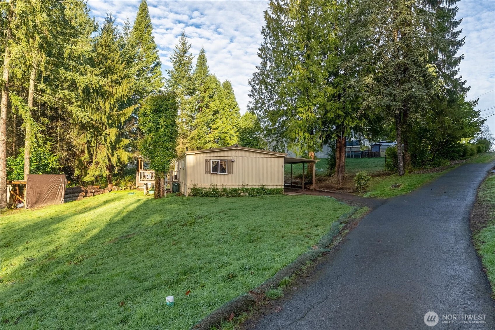 215 North Avenue , Kelso, WA 98626
