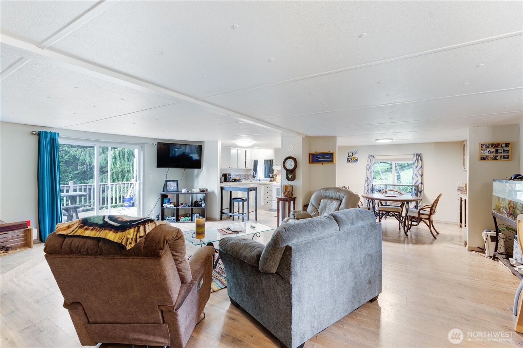 215 North Avenue , Kelso, WA 98626