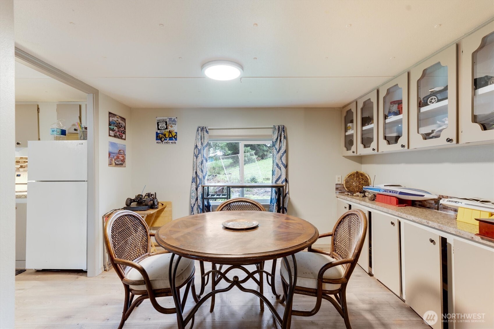 215 North Avenue , Kelso, WA 98626