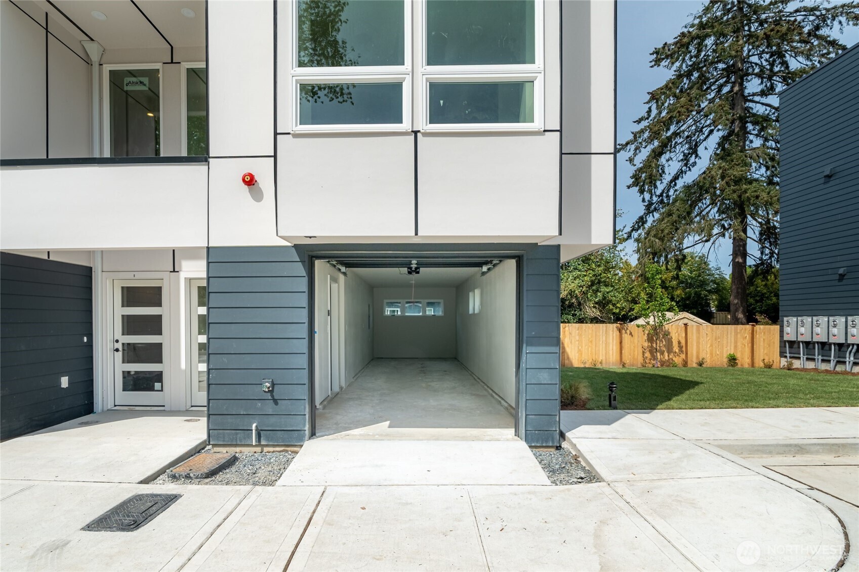 12225 Roseberg Avenue S #1, Seattle, WA 98168
