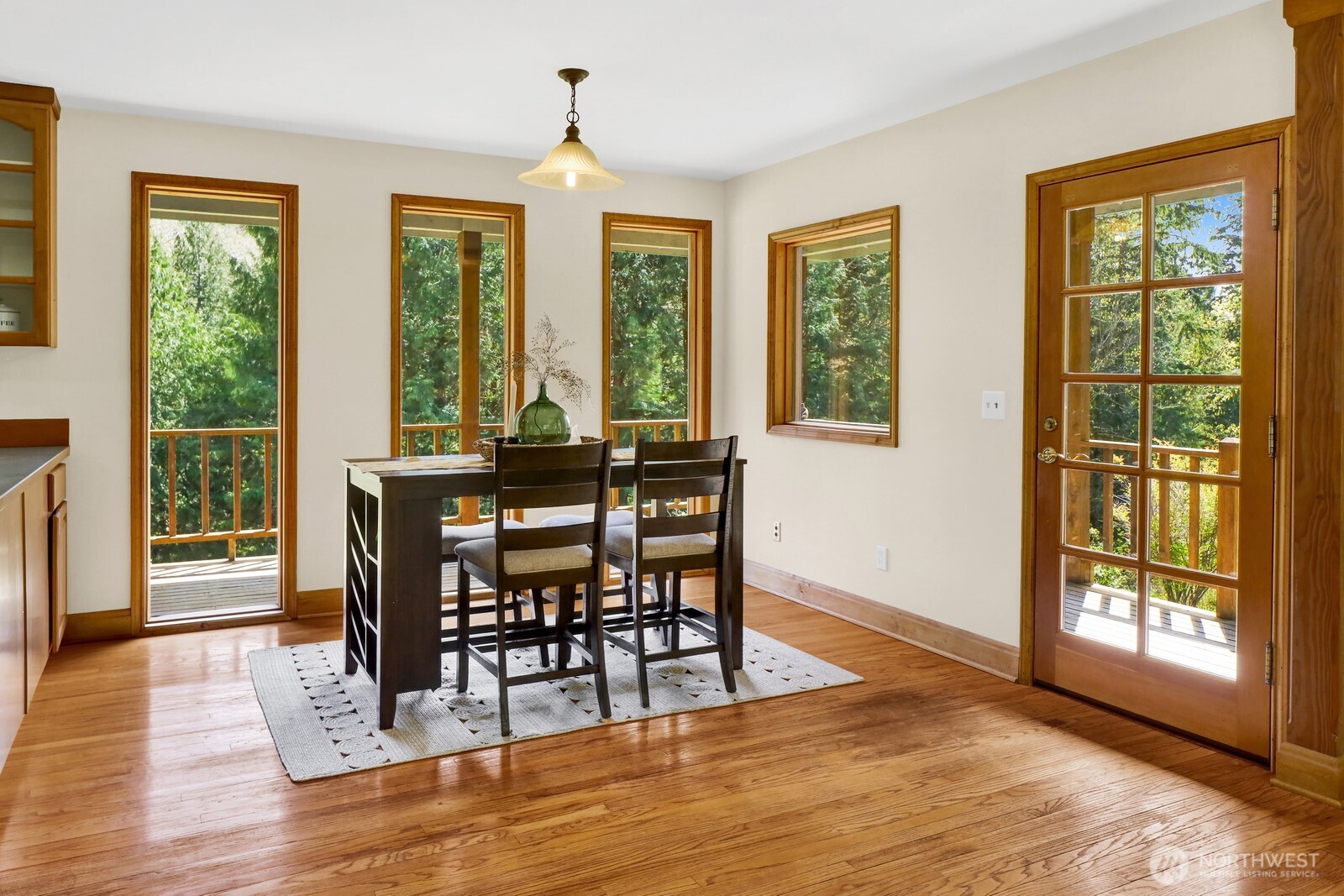 1438 Oyster Creek Lane , Bow, WA 98232