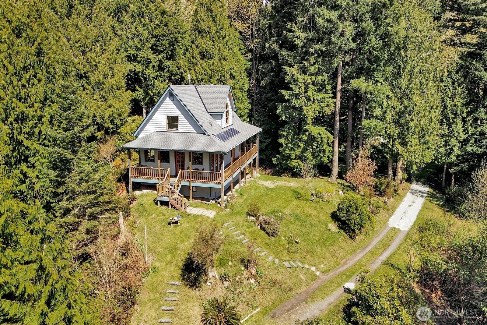 1438 Oyster Creek Lane , Bow, WA 98232