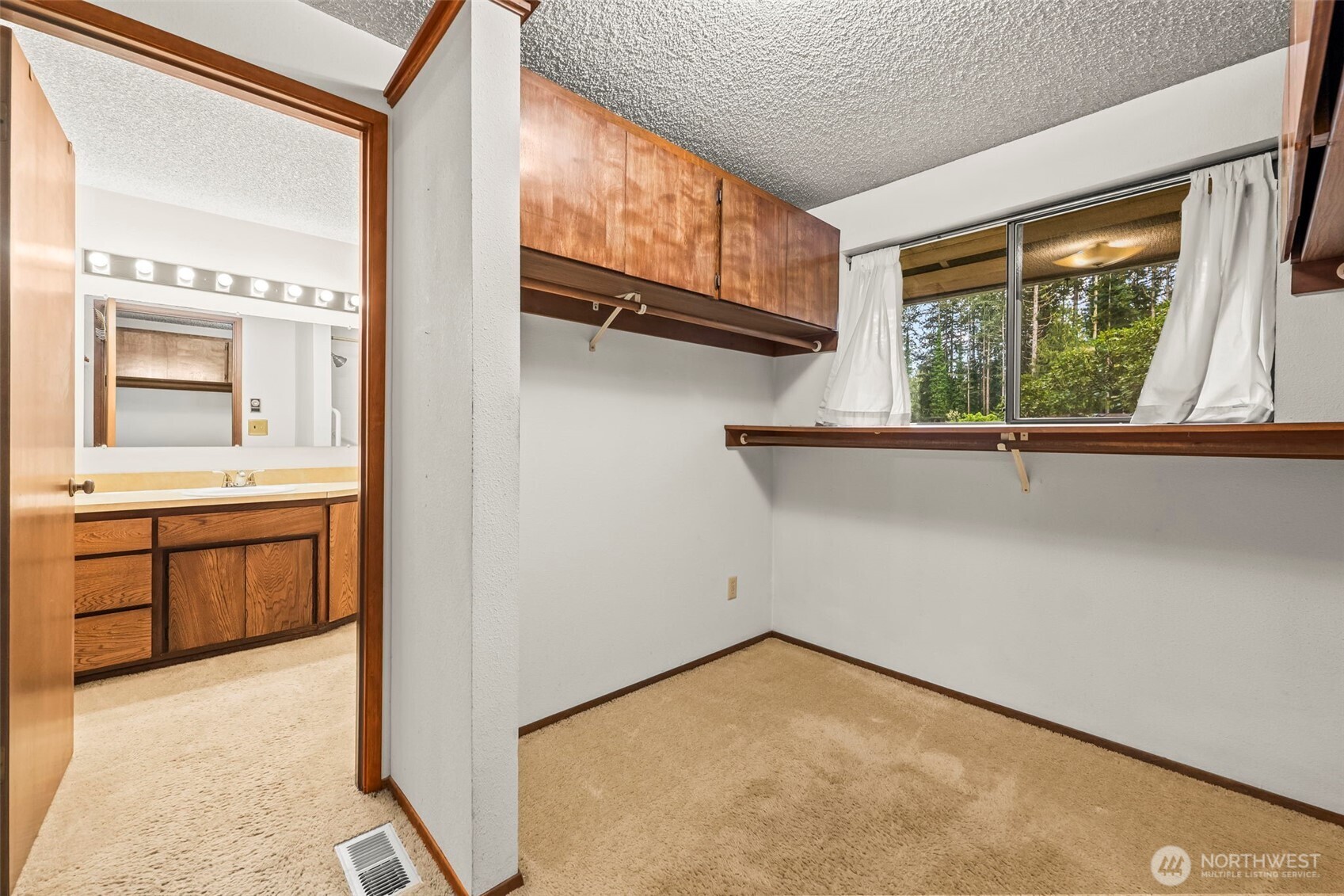 3715 122nd Street Ct NW, Gig Harbor, WA 98332