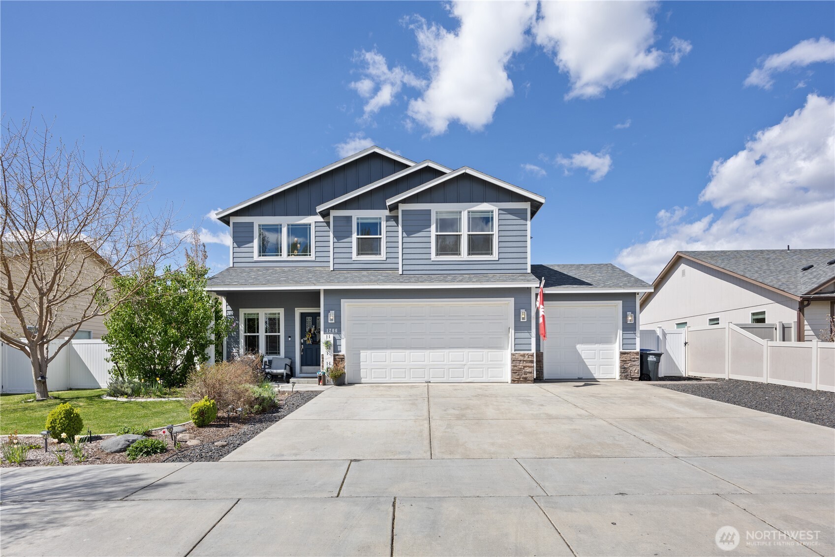 1206 NE Fairway Drive , Moses Lake, WA 98837