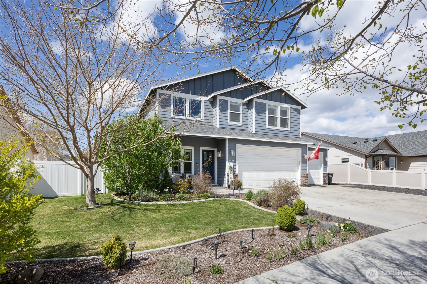 1206 NE Fairway Drive , Moses Lake, WA 98837