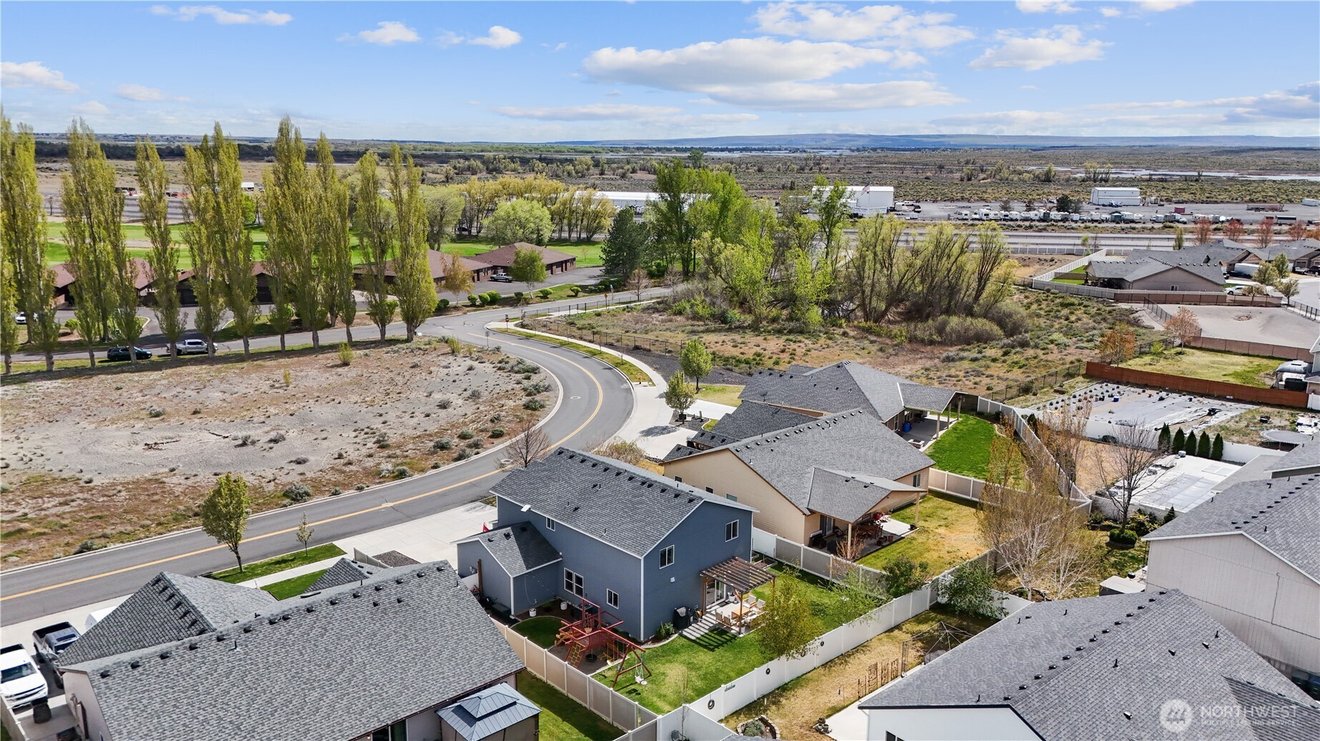 1206 NE Fairway Drive , Moses Lake, WA 98837