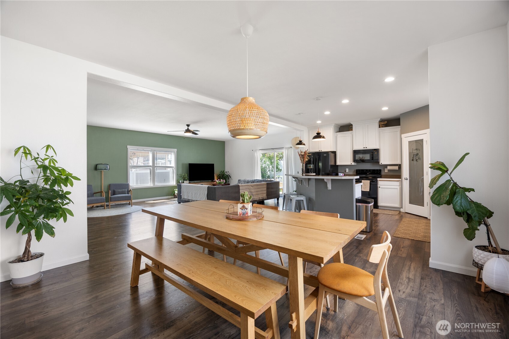 1206 NE Fairway Drive , Moses Lake, WA 98837