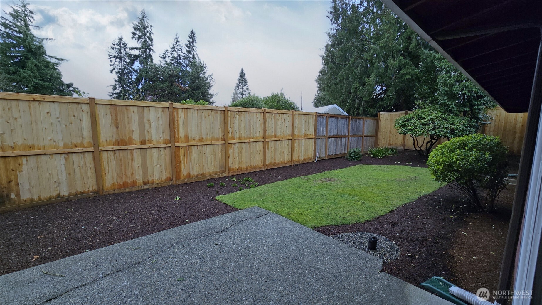 1815 116th Avenue NE, Bellevue, WA 98004