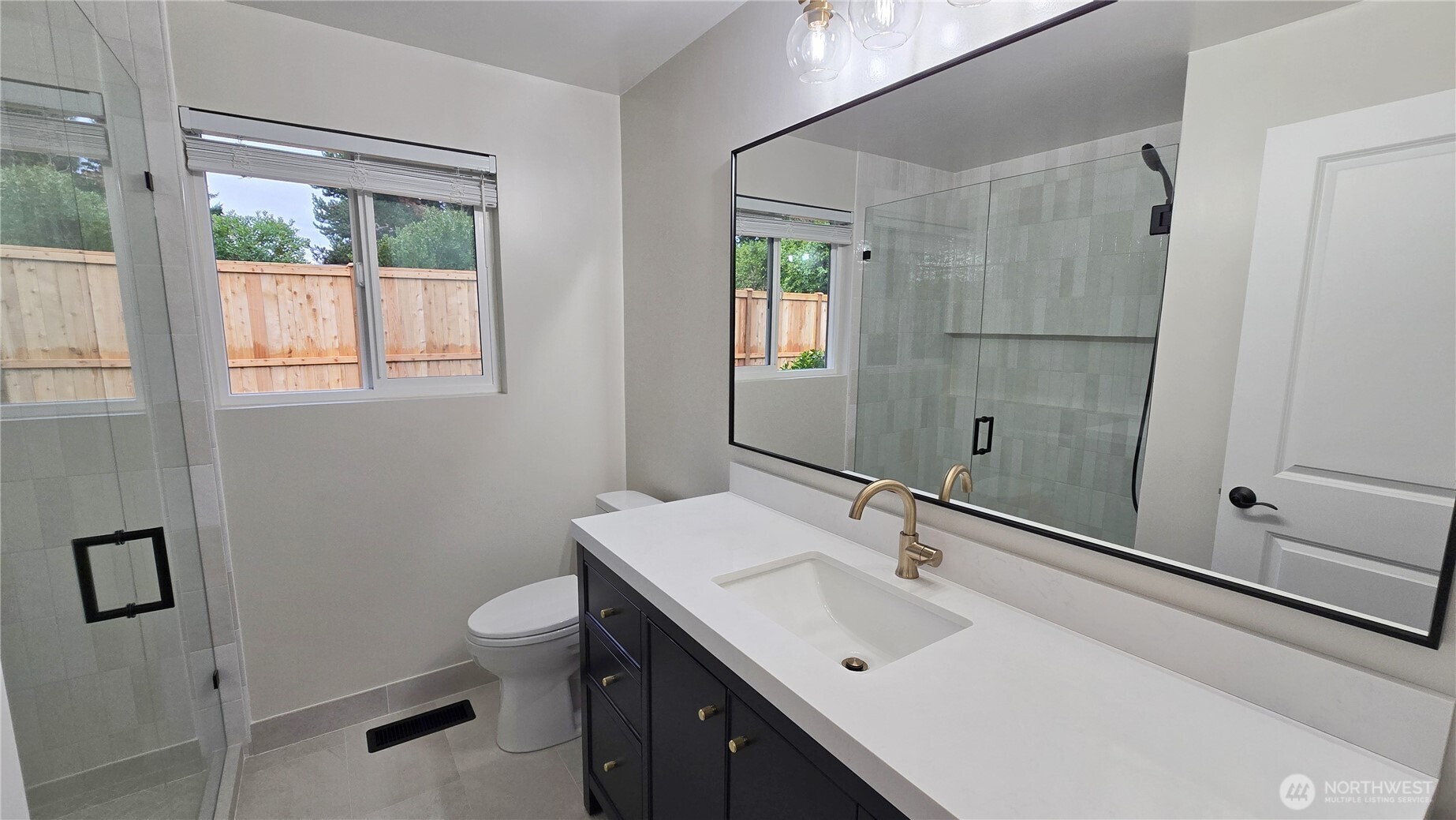 1815 116th Avenue NE, Bellevue, WA 98004