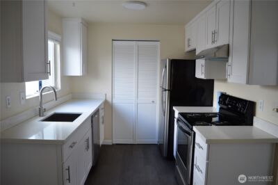 9724 6th Avenue NW #C, Seattle, WA 98117 - Photo 3