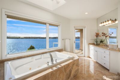 7439 W Mercer Way , Mercer Island, WA 98040 - Photo 21