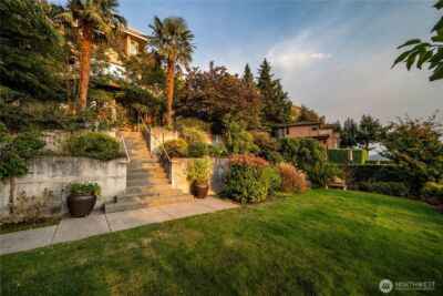 7439 W Mercer Way , Mercer Island, WA 98040 - Photo 35