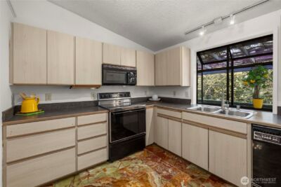 27243 33rd Place S, Kent, WA 98032 - Photo 7