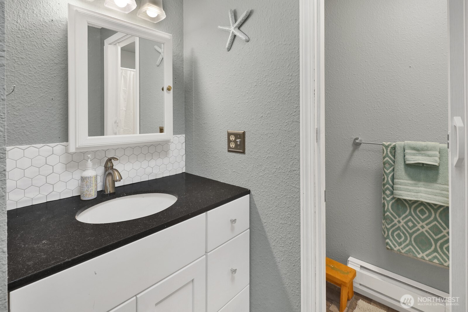 1119 Roland Street , Bellingham, WA 98229