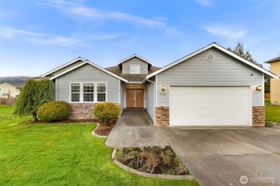 17193 River Rock Road , Mount Vernon, WA 98274