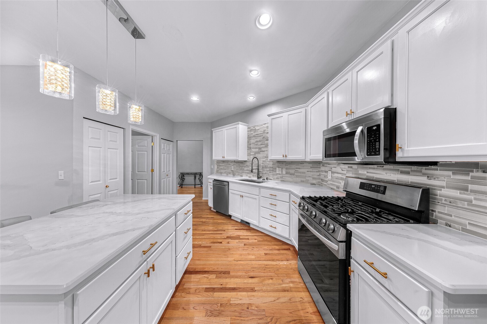 17193 River Rock Road , Mount Vernon, WA 98274
