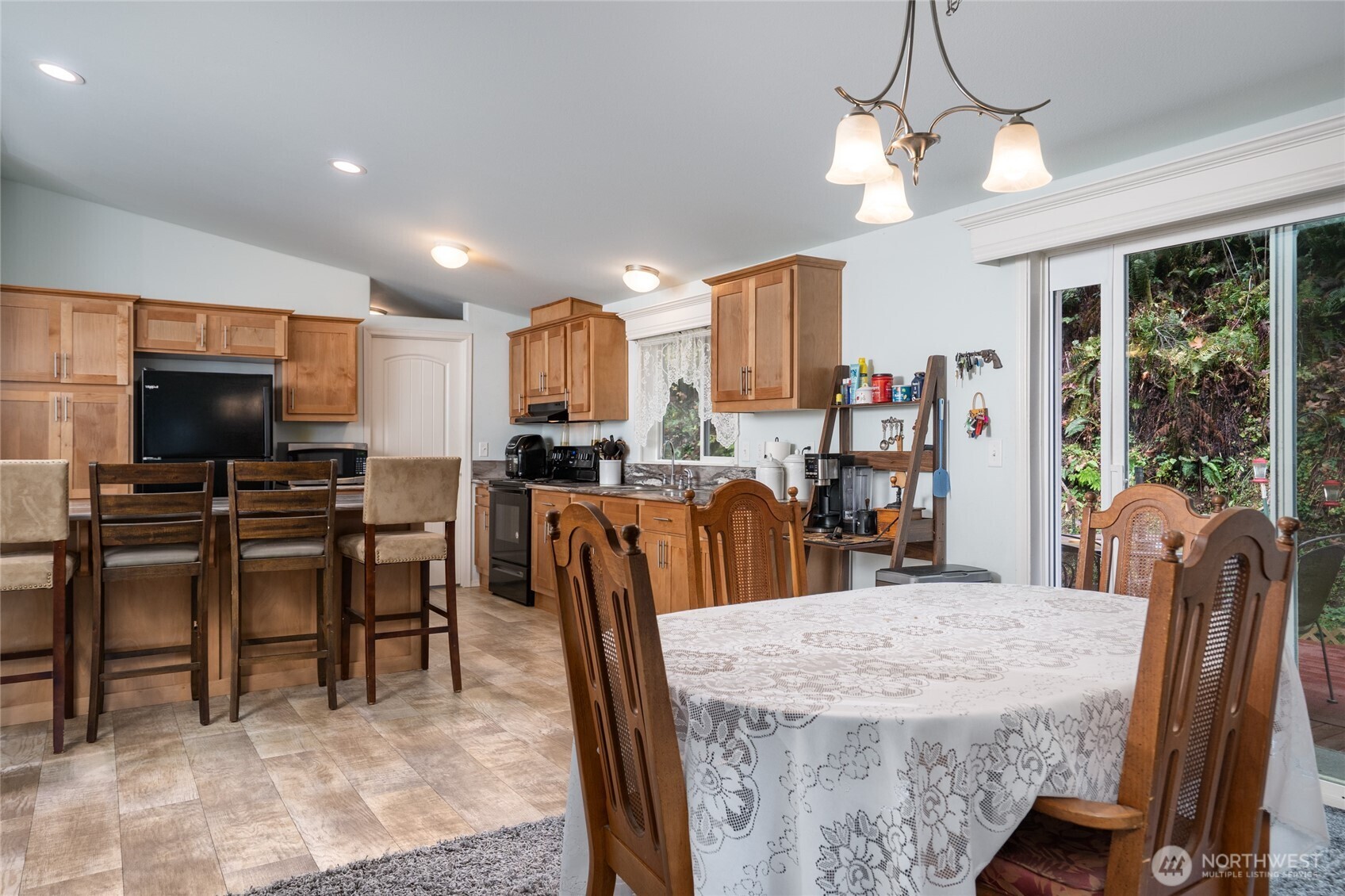 9054 W Pressentin Drive , Concrete, WA 98237