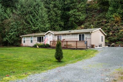 9054 W Pressentin Drive , Concrete, WA 98237 - Photo 3