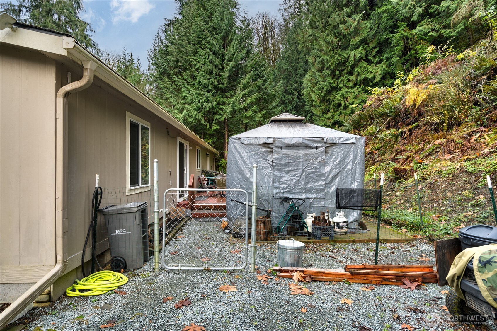 9054 W Pressentin Drive , Concrete, WA 98237