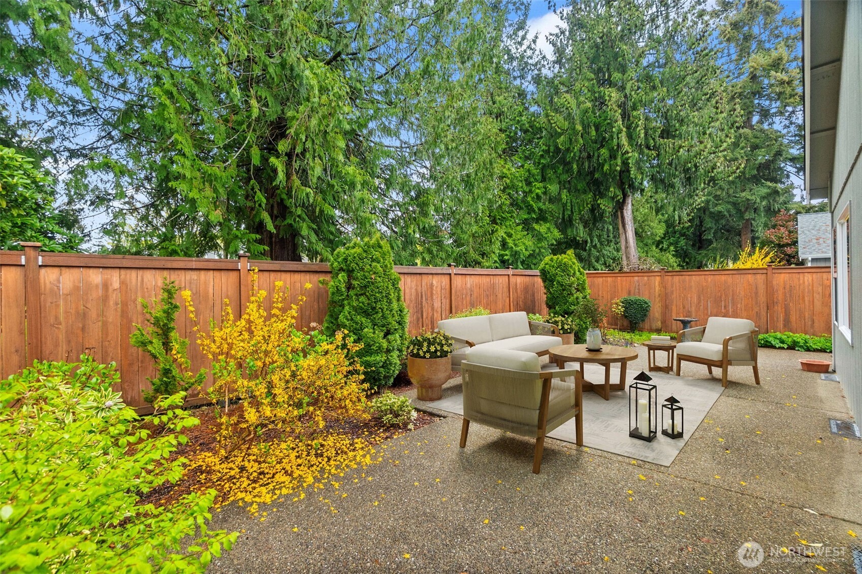 4606 Denton Lane SE, Lacey, WA 98503