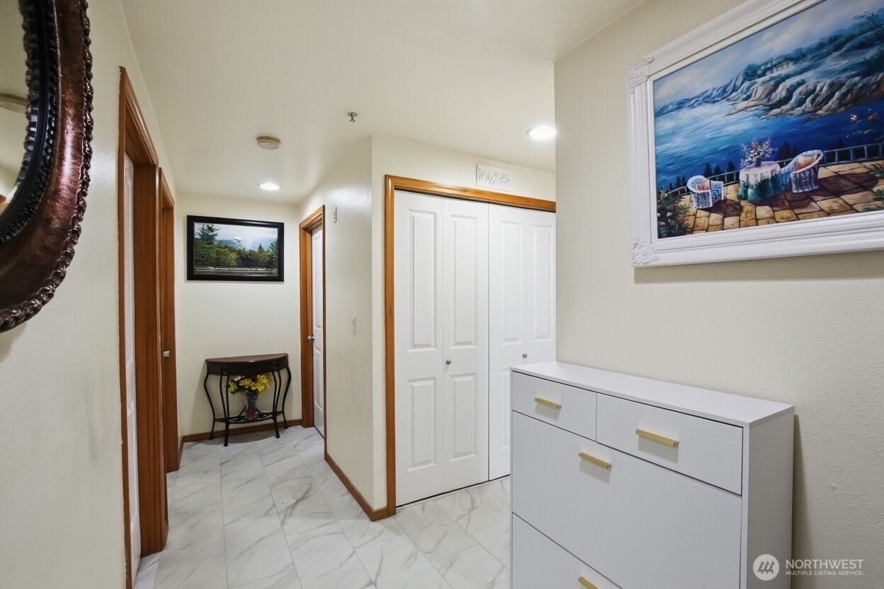 1009 112th Street SE #D105, Everett, WA 98204