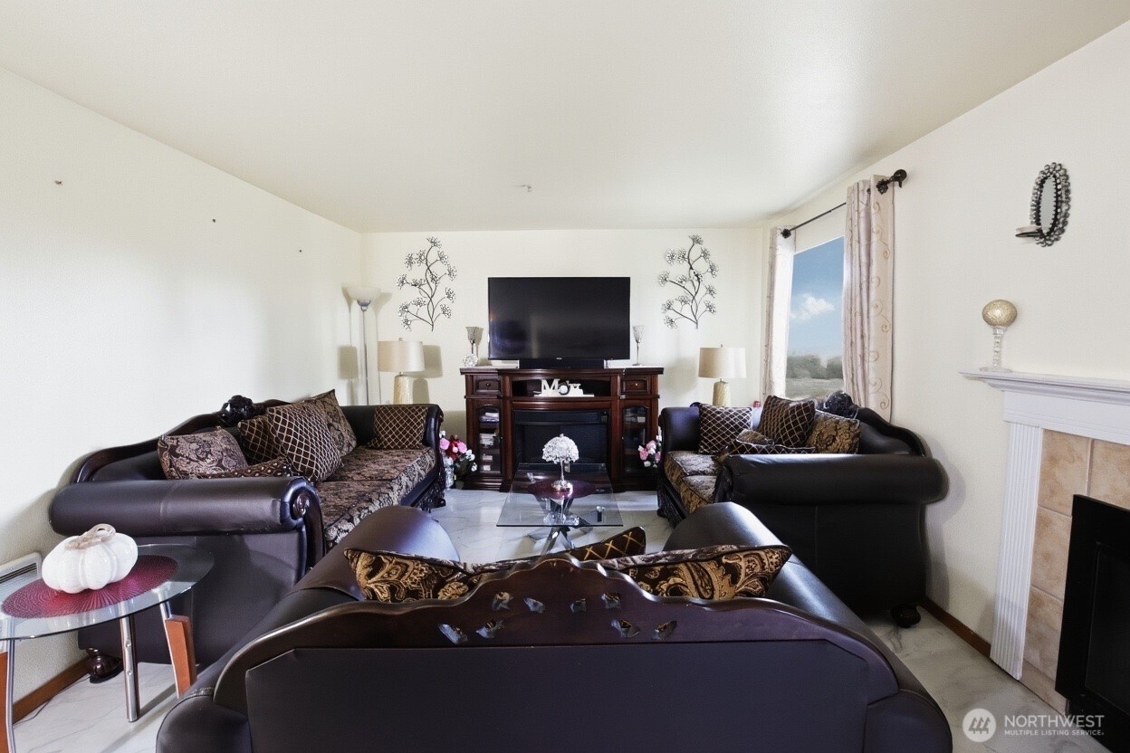 1009 112th Street SE #D105, Everett, WA 98204