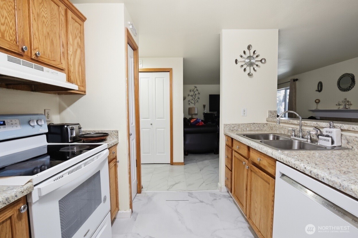 1009 112th Street SE #D105, Everett, WA 98204