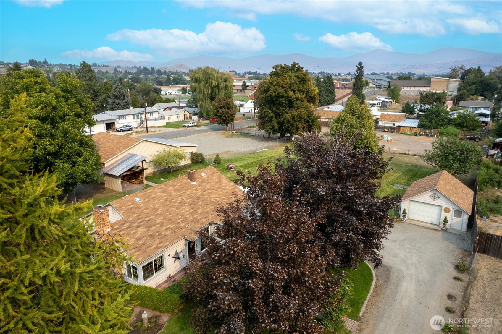 211 S Granite Street , Omak, WA 98841