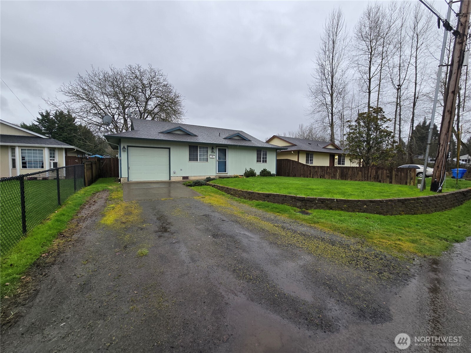 1106 S 11th Avenue , Kelso, WA 98626
