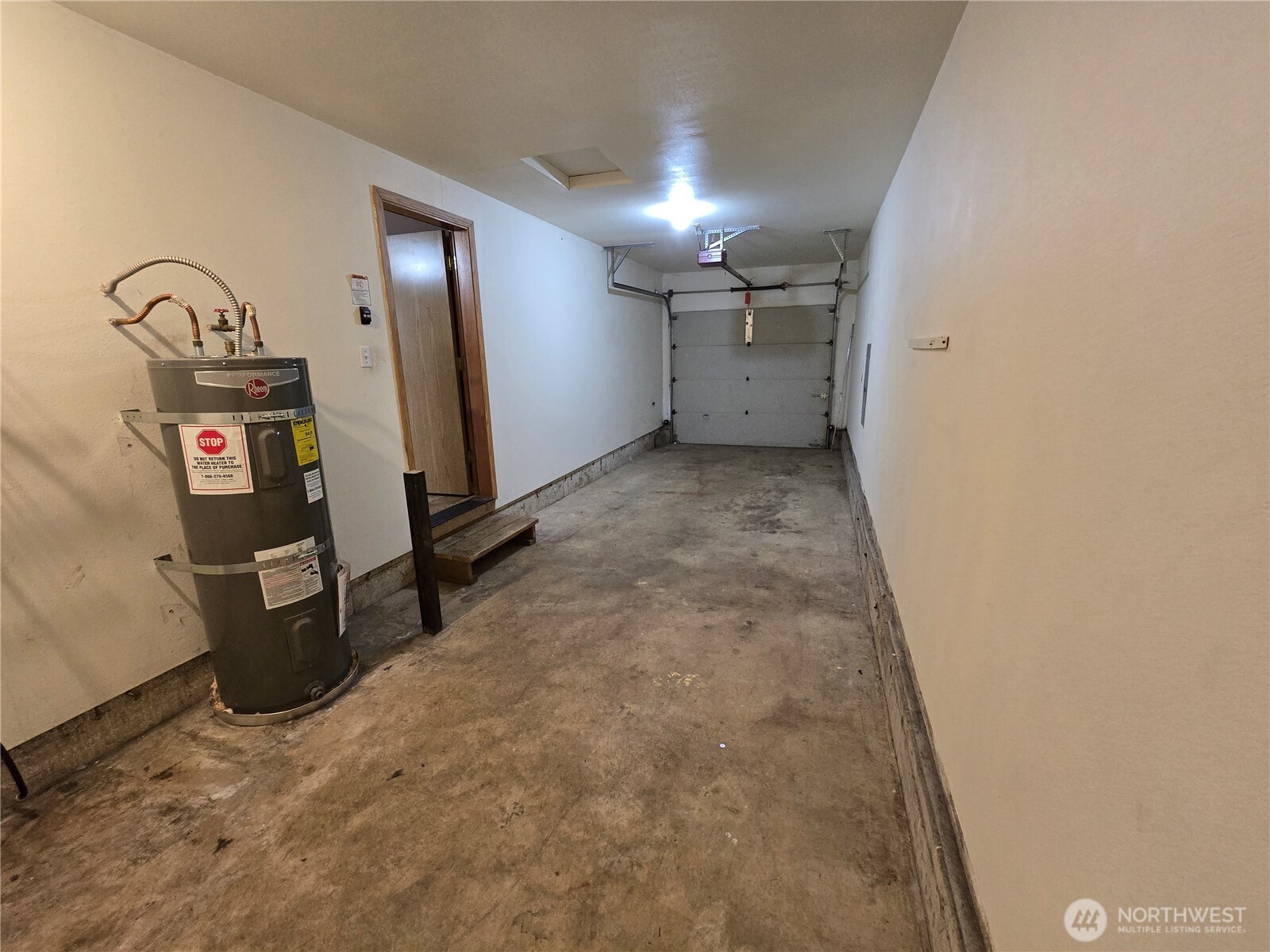 1106 S 11th Avenue , Kelso, WA 98626