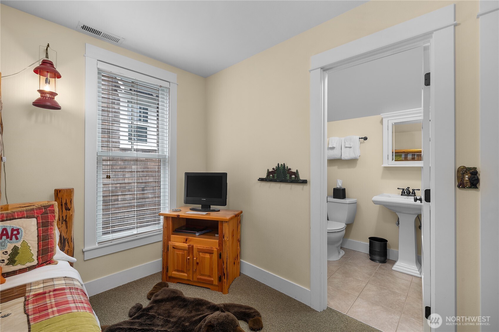 18 Primrose Lane , Pacific Beach, WA 98571