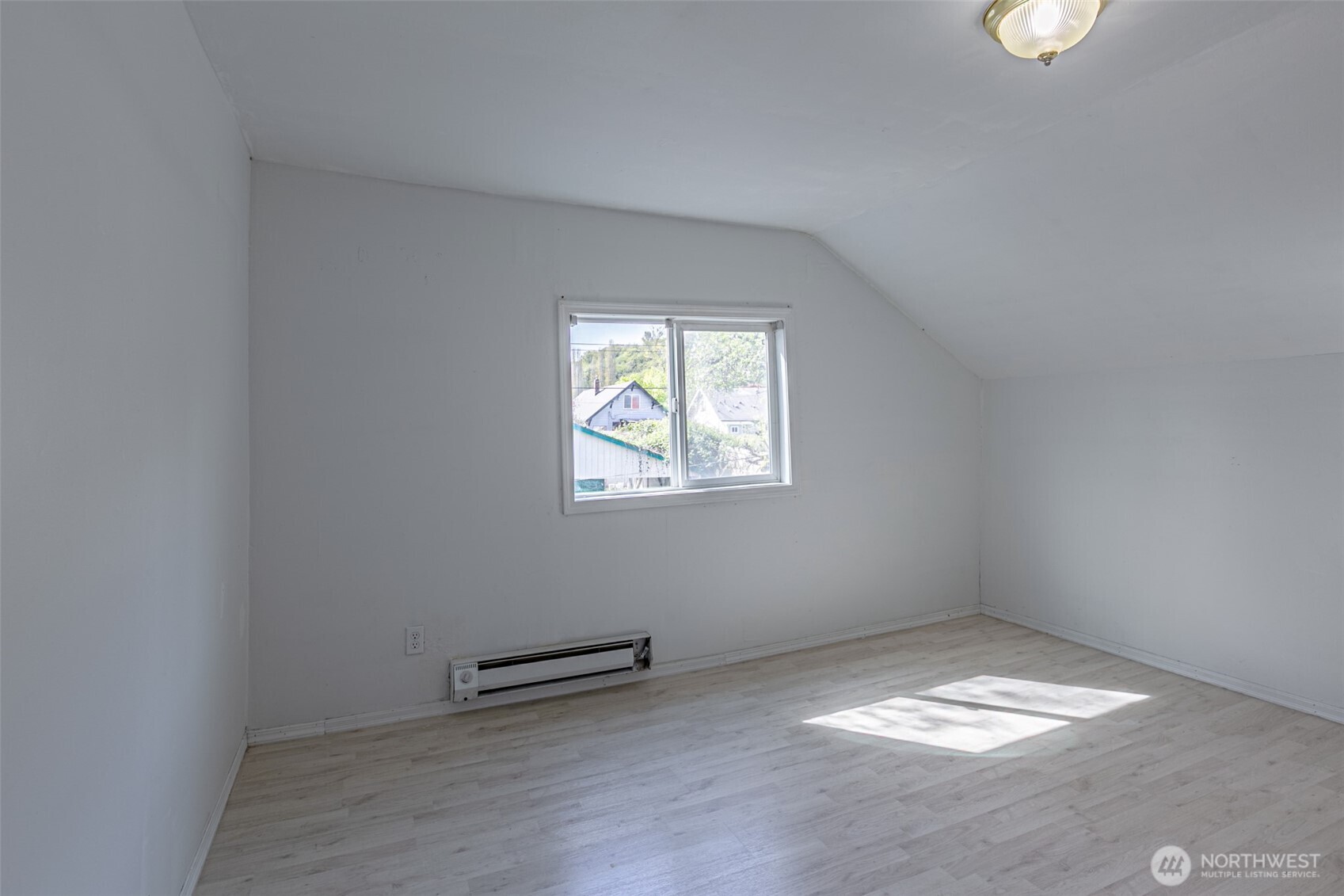 1442 E 29th Street , Tacoma, WA 98404
