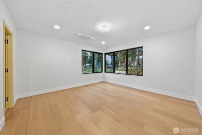 7905 240th Street SW, Edmonds, WA 98026 - Photo 25