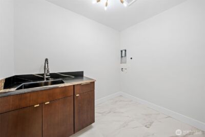 7905 240th Street SW, Edmonds, WA 98026 - Photo 30
