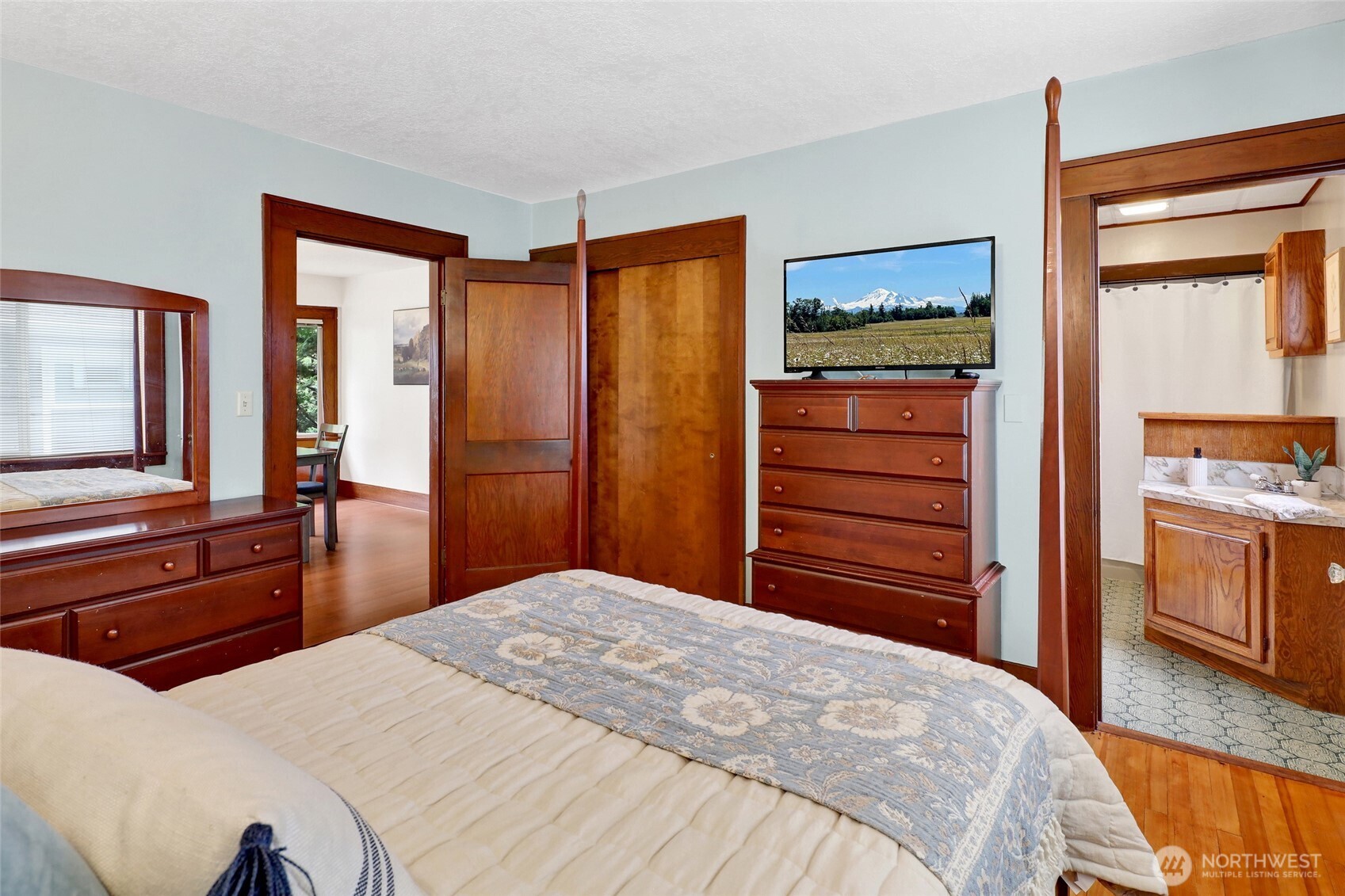 1218 Front Street , Lynden, WA 98264