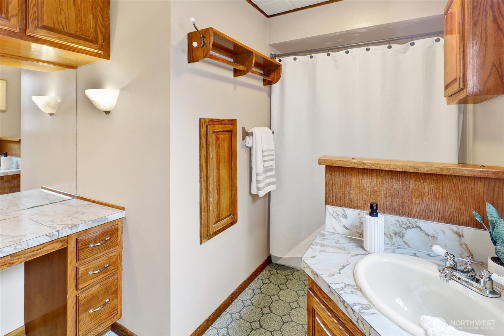 1218 Front Street , Lynden, WA 98264