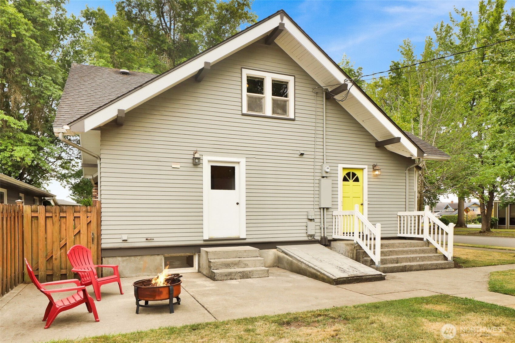1218 Front Street , Lynden, WA 98264