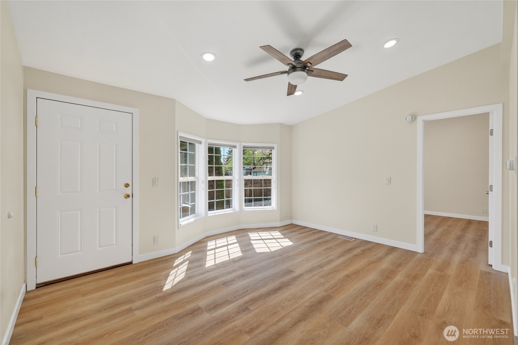 8319 Shintaffer Road , Blaine, WA 98230