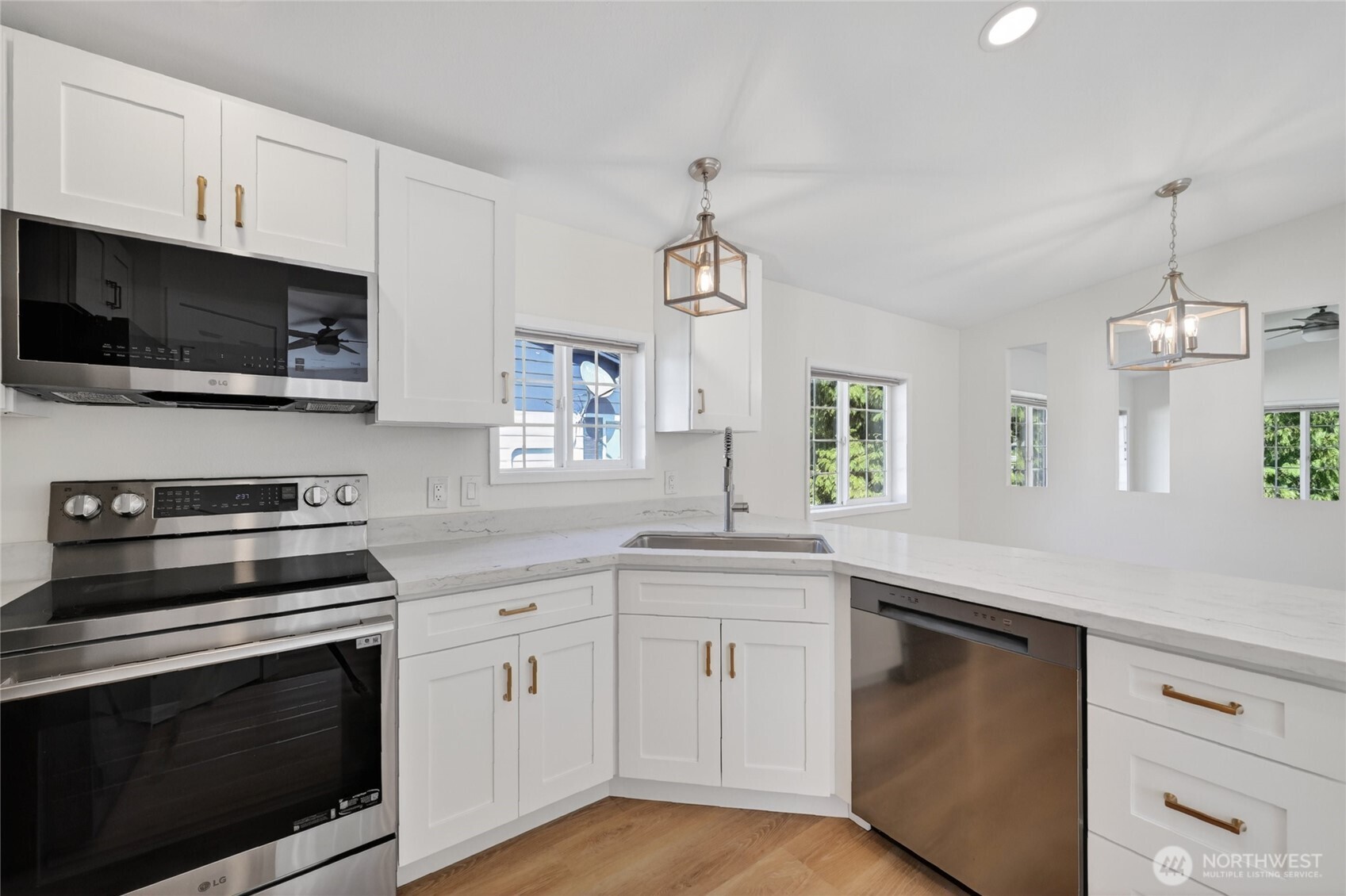 8319 Shintaffer Road , Blaine, WA 98230