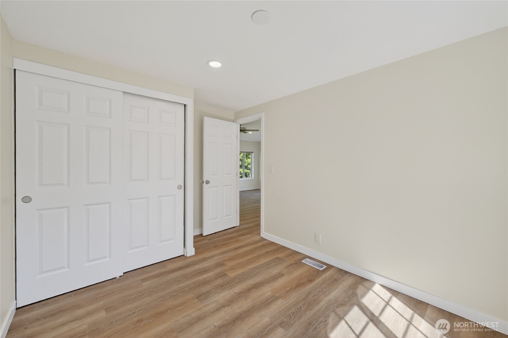 8319 Shintaffer Road , Blaine, WA 98230