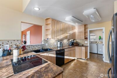 1716 S Legend Lane , Moses Lake, WA 98837 - Photo 14