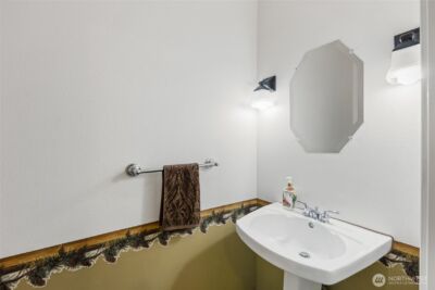 1716 S Legend Lane , Moses Lake, WA 98837 - Photo 10
