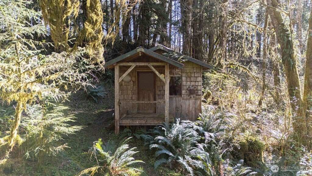 999 Night Hawk Lane , Clallam Bay, WA 98326
