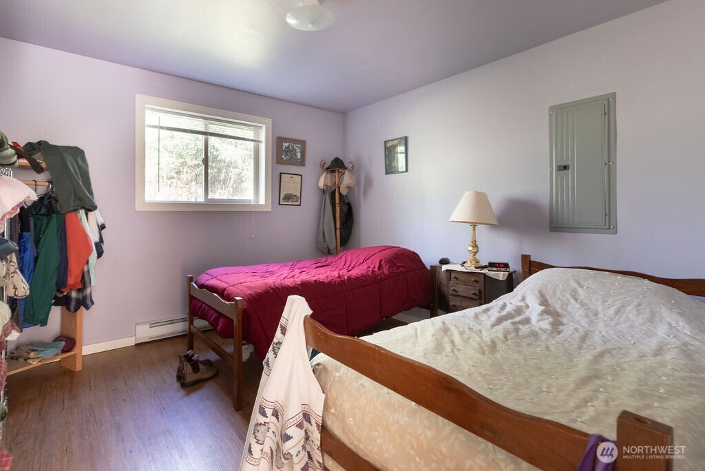 999 Night Hawk Lane , Clallam Bay, WA 98326