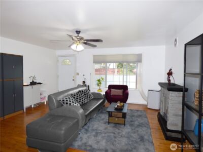 19229 SE 272nd Street , Kent, WA 98042 - Photo 9