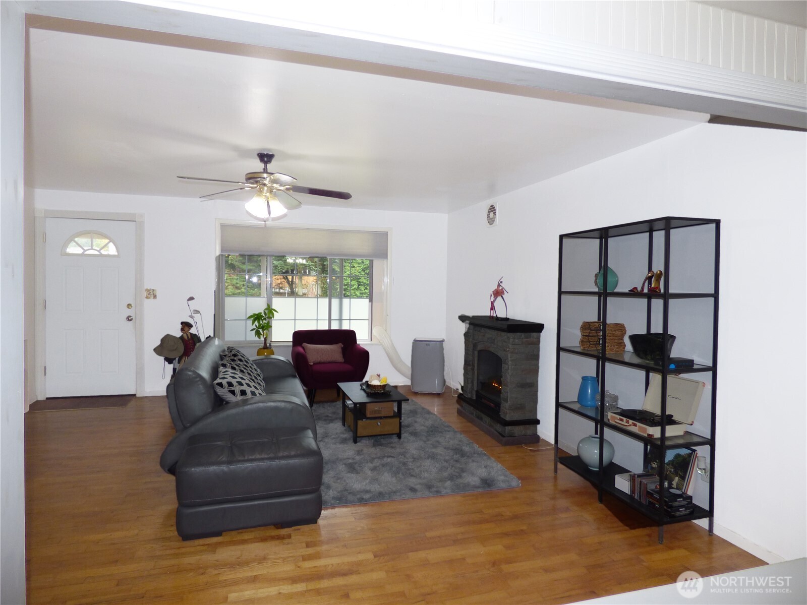19229 SE 272nd Street , Kent, WA 98042