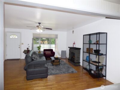 19229 SE 272nd Street , Kent, WA 98042 - Photo 10